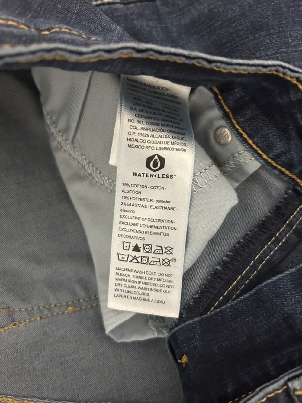 Denizen from Levi's Dark Blue Flare Jeans - Picture 3 of 5